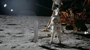 Neil Armstrong war der erste Mensch, der 1969 den Mond betrat.