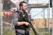 Sullivan Stapleton (Kurt Weller).