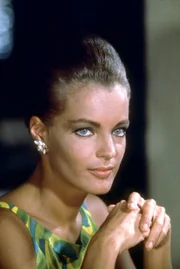 Romy Schneider in "Der Swimmingpool" (La Piscine), 1968.