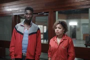 Nathan, Kelly, Curtis, Alisha et Simon, cinq adolescents condamnés à des travaux d'intérêt généraux pour divers petits délits, sont occupés à repeindre des bancs lorsqu'un violent orage éclate au-dessus de leur tête. Ils fuient Tony, leur surveillant qu'ils se sont amusés à provoquer depuis le début de la journée et sont frappés par la foudre. Ils survivent au choc. C'est pour découvrir qu'ils sont maintenant dotés chacun d'un pouvoir très particulier.