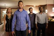 V.l.: Juliet (Maggie Lawson), Carlton Lassiter (Timothy Omundson), Shawn Spencer (James Roday), Gus Guster (Dulé Hill)