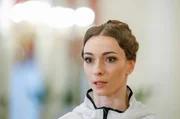 Olga Smirnova ist eine russische Balletttänzerin, die derzeit Primaballerina beim Bolschoi-Ballett ist.