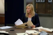 Detective Amanda Rollins (Kelli Giddish)