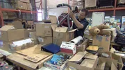 Jamie pulls vaccuum out of box