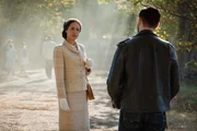 L-R: Rosa Parks (VINETTE ROBINSON), Krasko (JOSH BOWMAN).