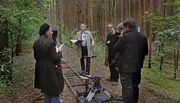 rbb Fernsehen TATORT BERLIN, "Willi Kimmritz - Schrecken der Wälder", Film von Gabi Schlag und Benno Wenz, am Montag (17.11.14) um 22:15 Uhr.
Der Film zeigt die Geschichte des Vergewaltigers und Mörders Willi Kimmritz, der in den Jahren 1946 bis 1948 in den Wäldern rings um Berlin sein Unwesen trieb. 33 räuberische Überfälle, 45 Vergewaltigungen und 4 Morde gehen auf sein Konto. - Spielszene an Originalschauplätzen