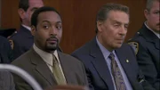 L-R: Ed Green (Jesse L. Martin), Lennie Briscoe (Jerry Orbach)