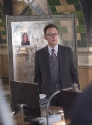 Finch (Michael Emerson)