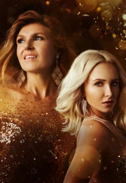 Hayden Panettiere und Connie Britton