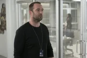 Kurt Weller (Sullivan Stapleton)