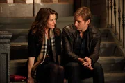 Sind sehr gute Freunde: Ben (Ryan Hansen, r.) und Sara (Danneel Ackles, l.) ...