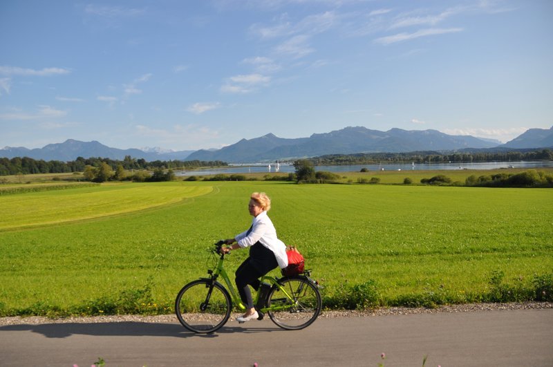 br.de mediathek mit dem fahrrad über die alpen