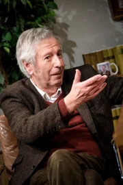 Alfred Komarek.