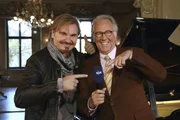 NDR Fernsehen DAS GROßE WUNSCHKONZERT, am Montag (25.05.15) um 20:15 Uhr.
Ackermann mit Schlagersänger und Komponist Nick P.