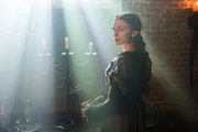 Der Tod ihres Vaters belastet Anne Neville (Faye Marsay) sehr und sie entschließt sich, König Edward IV um Gnade zu bitten ...