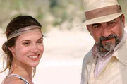Kommissar Jean Larosiere (Antoine Dulery, r) und Elvire (Elodie Navarre)