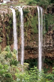 Einzigartige Wasserfälle auf Mauritius.