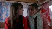 L-R: Jasmyn (Sarah Nauta), Anika (Kyra Smith)