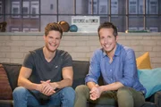 Die Moderatoren Philip Häusser (links) und Willi Weitzel.
