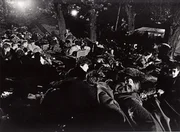 Scene from the documentary Wendezeit - Rückblick auf den Mauerfall