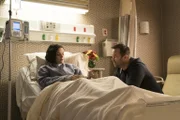 Jane Doe (Jaimie Alexander, l.); Kurt Weller (Sullivan Stapleton, r.)