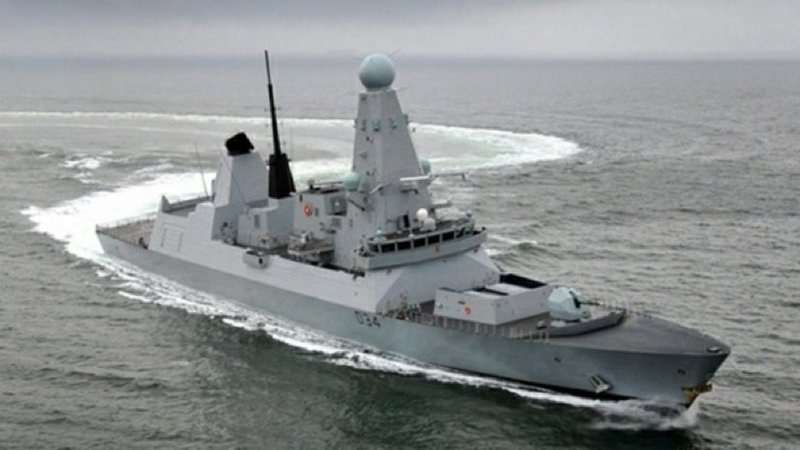 British Royal Navy destroyer HMS Diamond (D34).