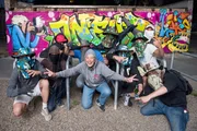 Fotografin Martha Cooper mit der Graffiti-Crew 1UP