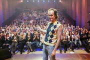 im Vordergrund: Olaf Schubert