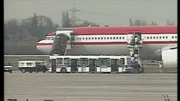 1996 gibt es einen Großbrand am Düsseldorfer Flughafen.
