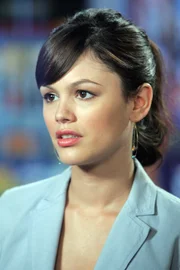 Rachel Bilson.