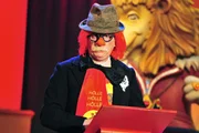 hr-fernsehen LACHEN OHNE PUNKT UND KOMMA, Die besten Sprüche und Witze aus der hessischen Fastnacht, am Samstag (15.02.14) um 20:15 Uhr. Die "Doof Nuss" alias Helmut Schad.