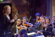 Die Litauerin Giedre Slekyte dirigiert zum ersten Mal bei den "Stars von morgen" die Junge Sinfonie Berlin.