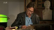 Schauspieler Markus Fisher auf der Suche nach Textstellen in der Bibel, die die Kraft der biblischen Sprache und ihrer Botschaft spüren lassen.