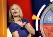 hr-fernsehen DAS SCHLAGERRAD ... FEIERT SILVESTER, Mit Ruth Moschner, am Samstag (31.12.11) um 23:40 Uhr.
Ruth Moschner präsentiert die besten Schlagerhits zum Jahresausgang.