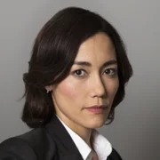 (1. Staffel) - Sie ist die leitende Direktorin der Sondereinheit "Department of External Services": Patricia Thornton (Sandrine Holt)