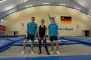 Wie schaffen es Trampolinspringer, synchron zu springen? Die Trampolin WM Teilnehmer Moritz Best und Jan-Eike Horna haben da so ihre Tricks.