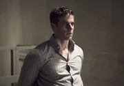 Adam Donner (Dylan Bruce)