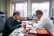 SRF DOK-Serie: Mein anderes China
Folge 1
Pascal Nufer beim Wahrsager in Hongkong
2020
Copyright: SRF