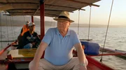 Robert Hetkämper reist mit Bus und Boot über die Philippinen und trifft interessante Menschen.