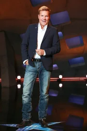 Chefjuror Dieter Bohlen, Erfolgsproduzent und Jurymitglied der ersten Stunde, ist bekannt für seine witzigen Sprüche und dafür, nichts als die Wahrheit zu sagen.