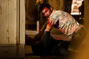 L-R Jesse Custer (Dominic Cooper), Cassidy (Joseph Gilgun)