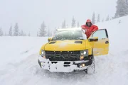 Jeremy Clarkson mit Ford F150 Hennessey 600 Velociraptor