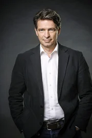 Moderator Robert Hübner.