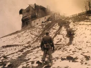 Zerstörter Berghof 1945
