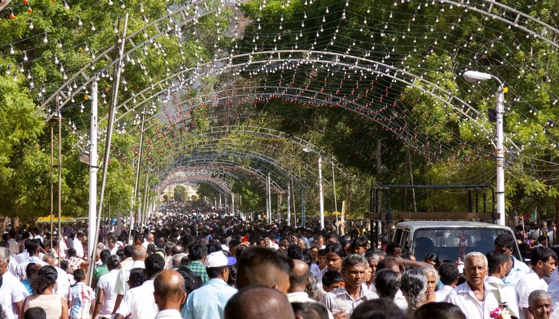 Sri Lanka - Die leuchtende Insel (D, 2016)