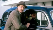 Chief Inspector Japp (Philip Jackson)
