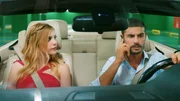 Elif (Eda Ece, li), Can (Berk Oktay, re)