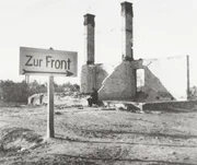 Spuren des Krieges vor Warschau