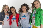 Annika, Kim, Leoni und Lara (v.li.) präsentieren den Tanzalarm.