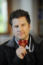 Shawn (James Roday)